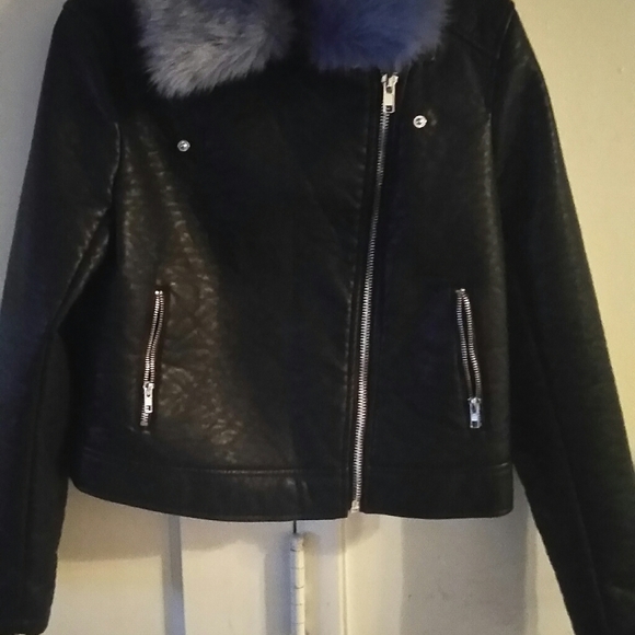 Faux Leather jacket - Picture 4 of 8